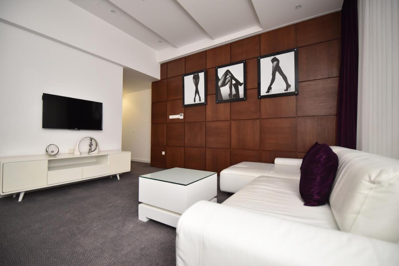 Sesto Senso Otel Trebin Dış mekan fotoğraf