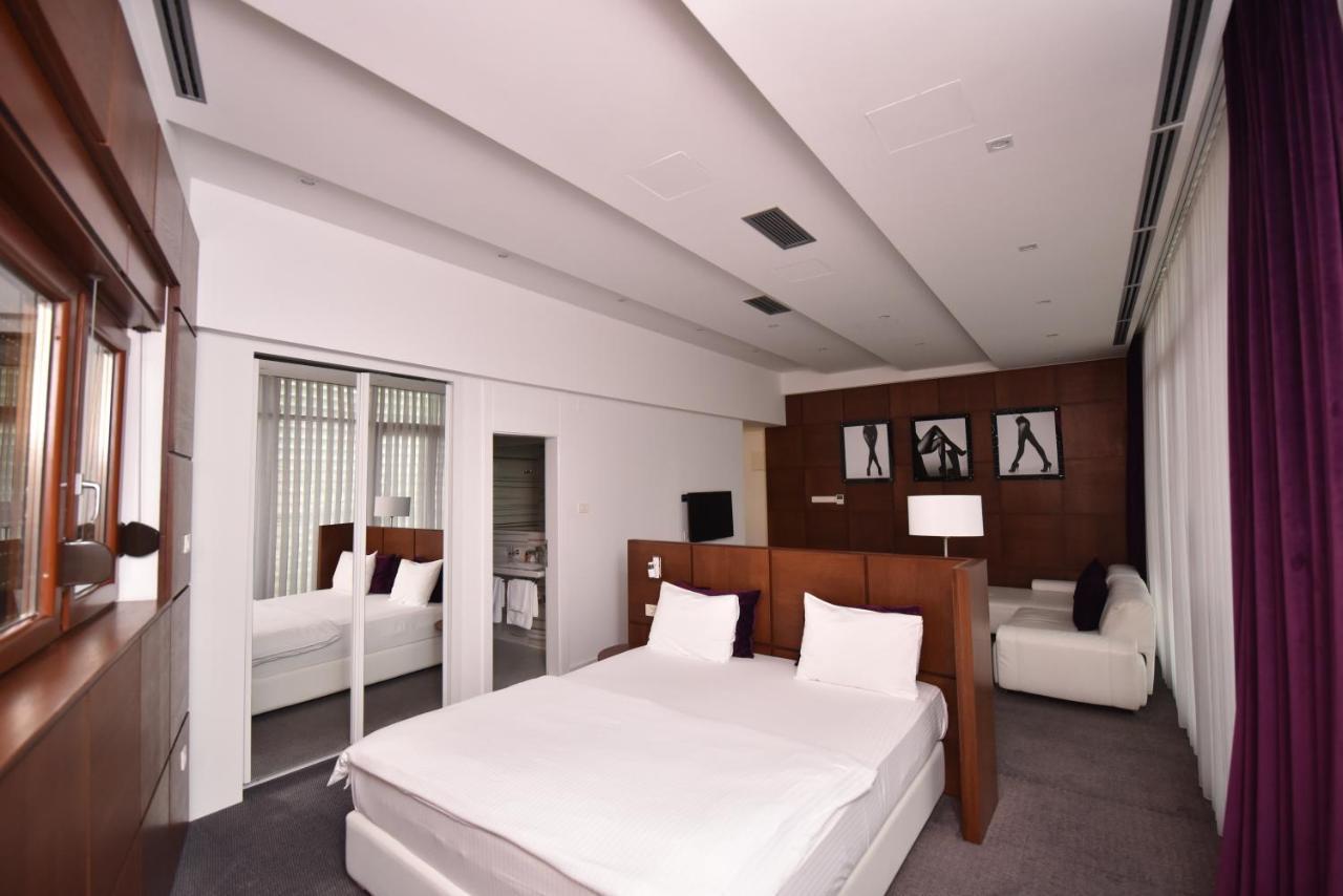 Sesto Senso Otel Trebin Dış mekan fotoğraf
