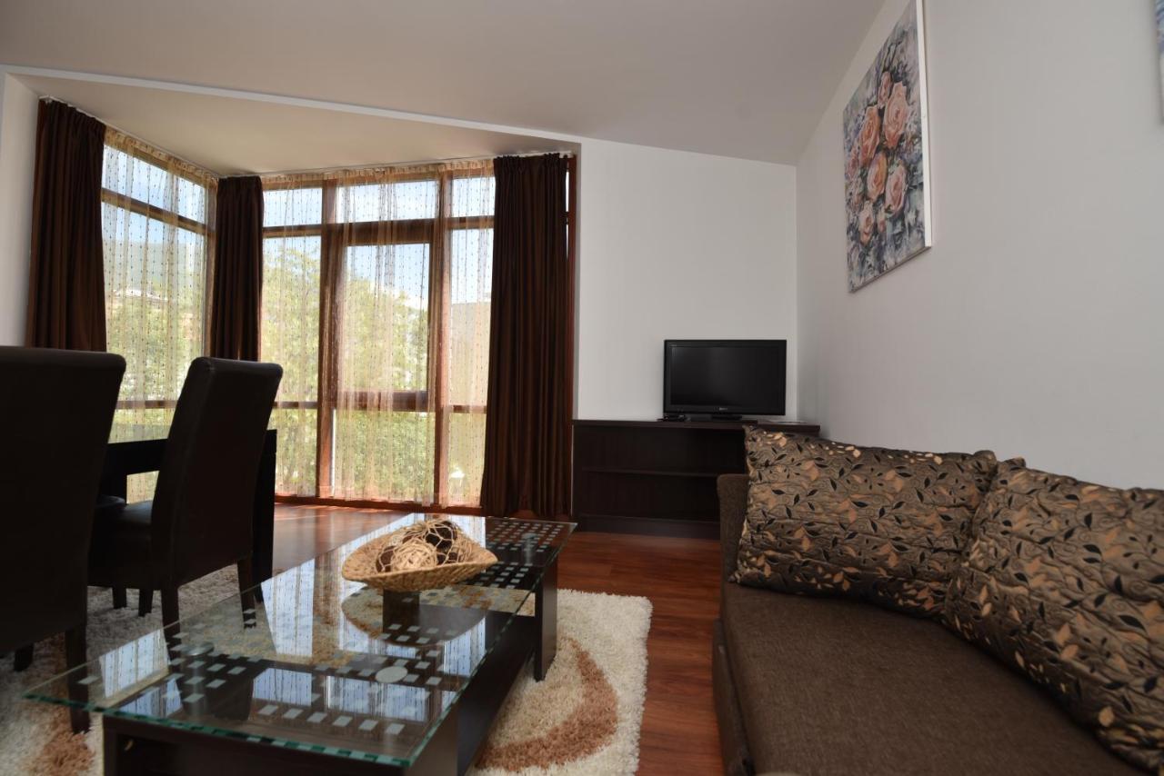 Sesto Senso Otel Trebin Dış mekan fotoğraf