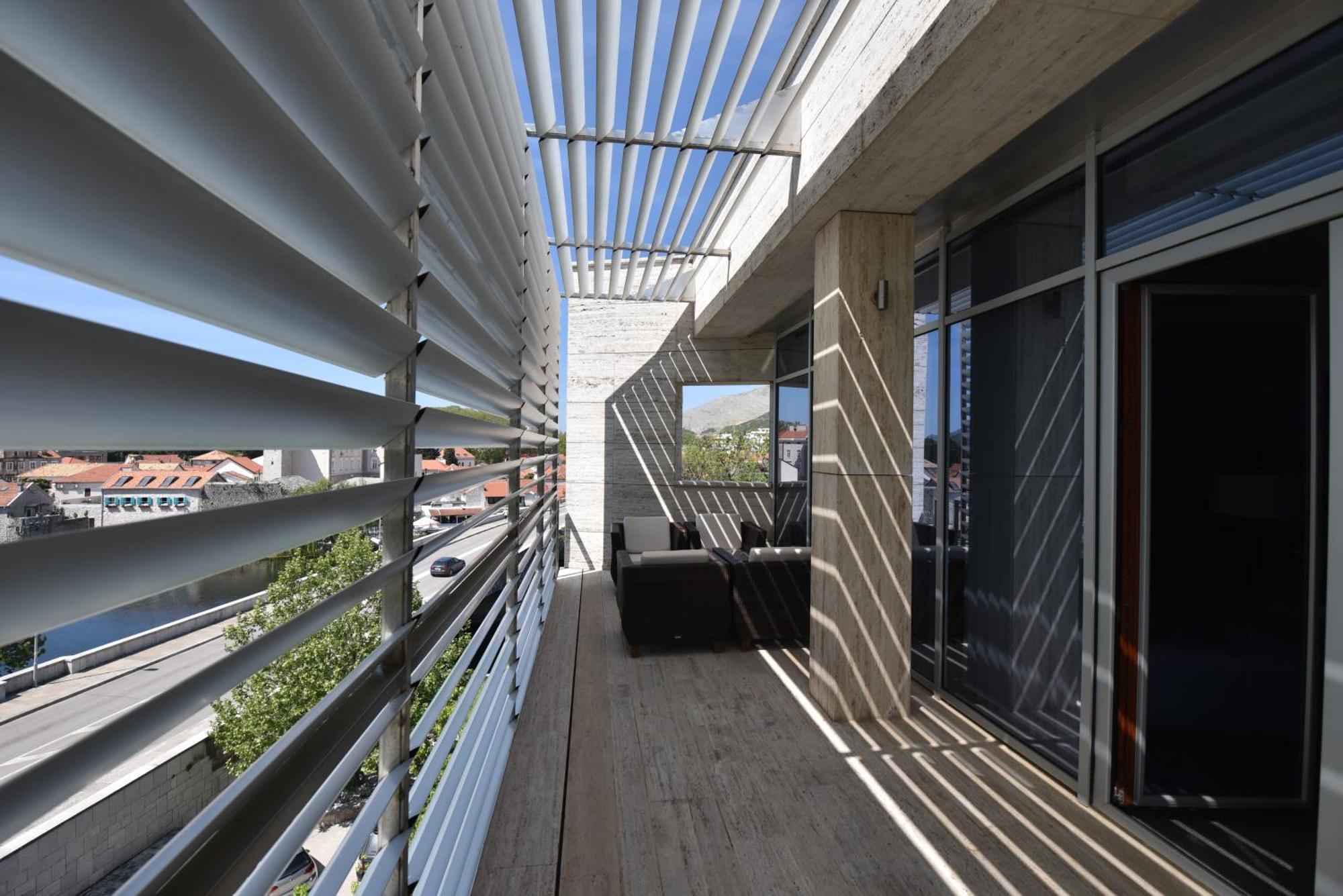 Sesto Senso Otel Trebin Dış mekan fotoğraf
