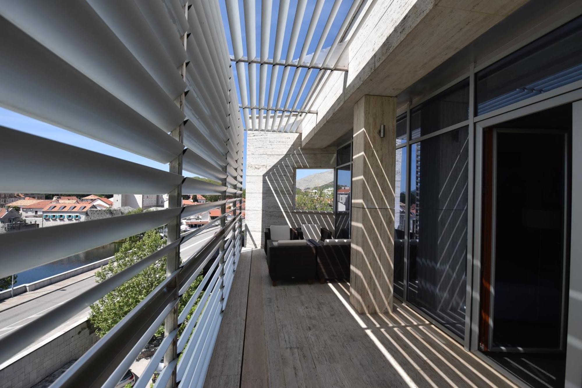 Sesto Senso Otel Trebin Dış mekan fotoğraf